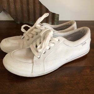KEDS Vollie white canvas tennis shoes
